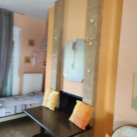 House Of Artemis In Apartment