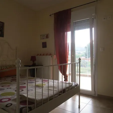 Apartment House Of Artemis In