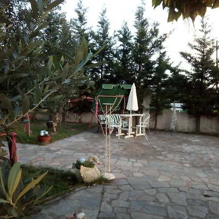 House Of Artemis In Appartement