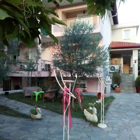 House Of Artemis In * אספרובלטה