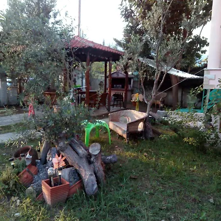 House Of Artemis In דירה *