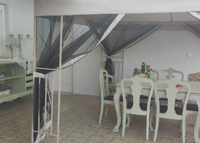 House Of Artemis In Apartment *