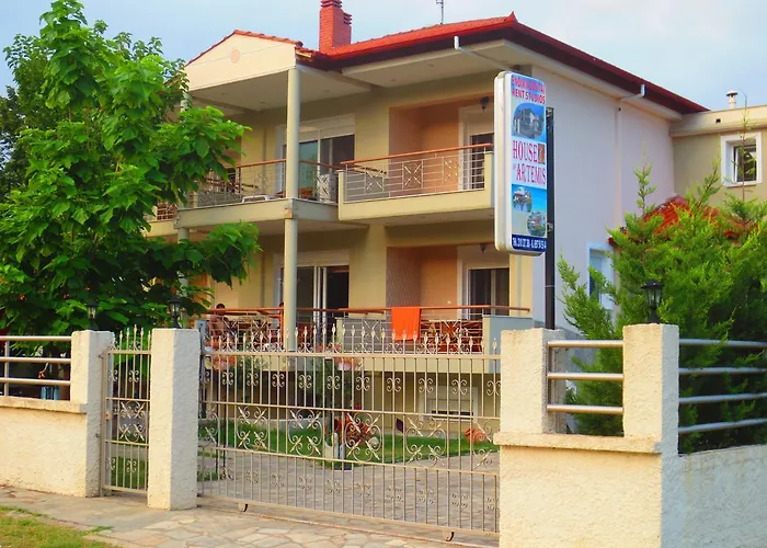 House Of Artemis In *